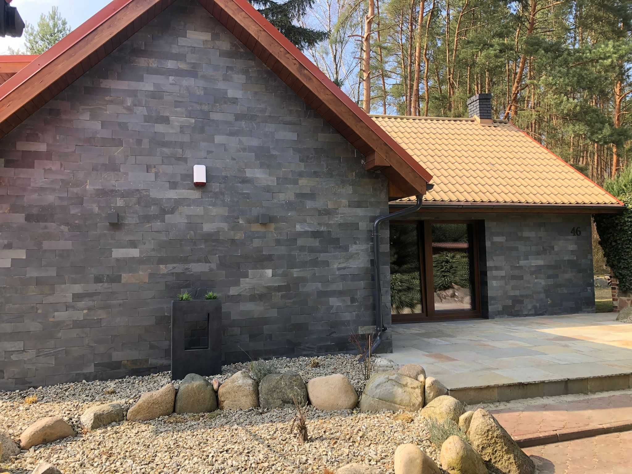 Łupek BLACK SLATE | Kamień Elewacyjny | Naturalne Wykończenie