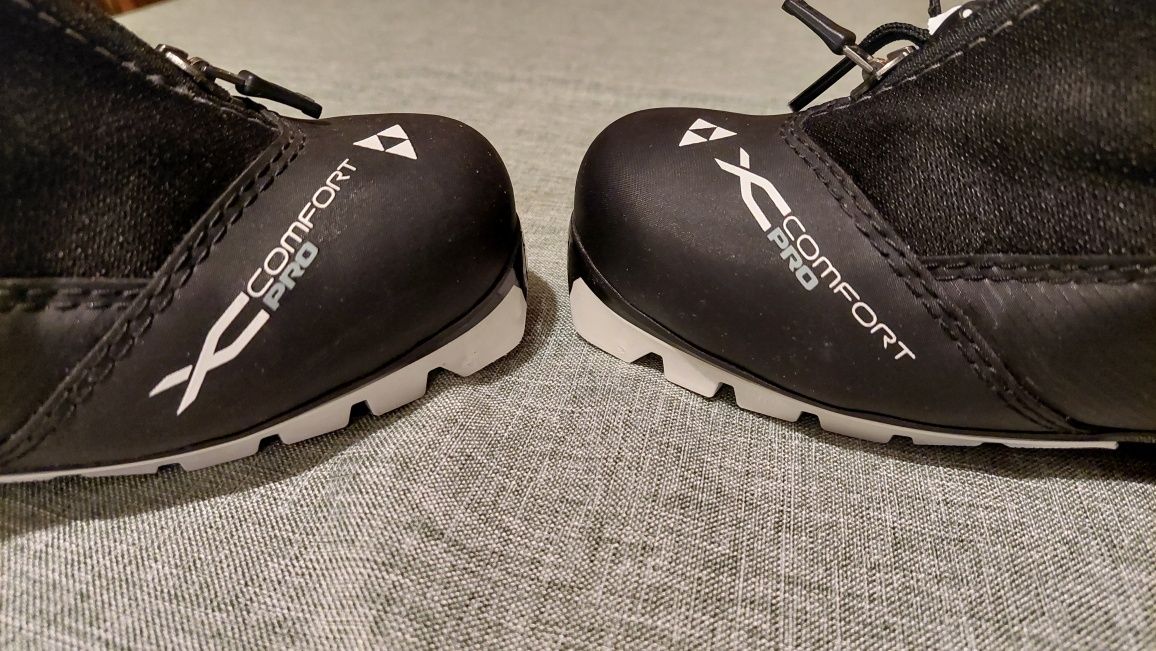 Buty na biegówki  Fischer XC comfort Pro 38