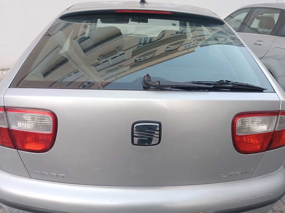 Seat Leon 2002 cinzento