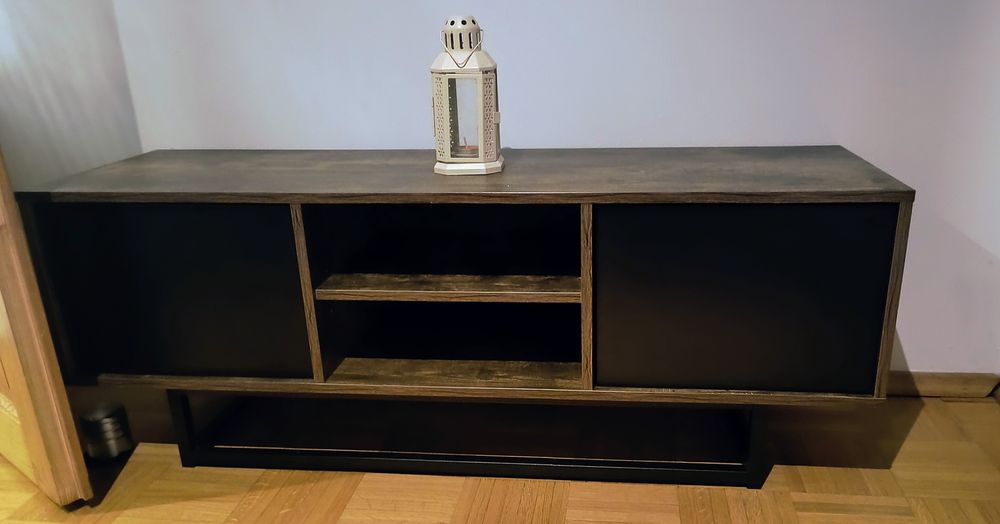 Szafka pod telewizor