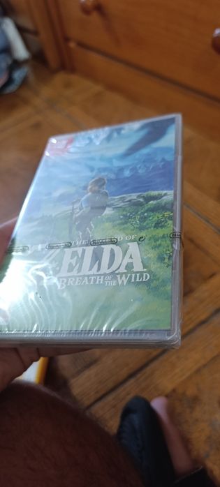 Jogo Zelda Breath of the Wild ainda com o plástico