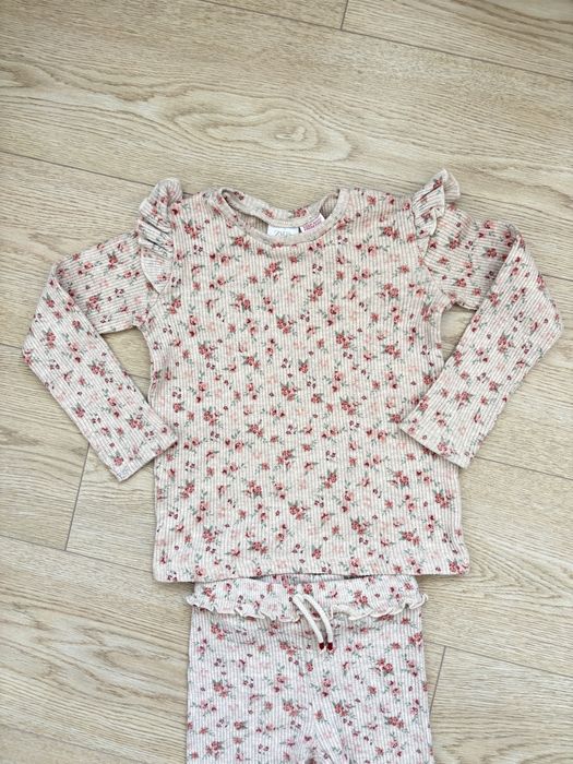 Komplet z dzianiny prążkowanej 104/110 zara