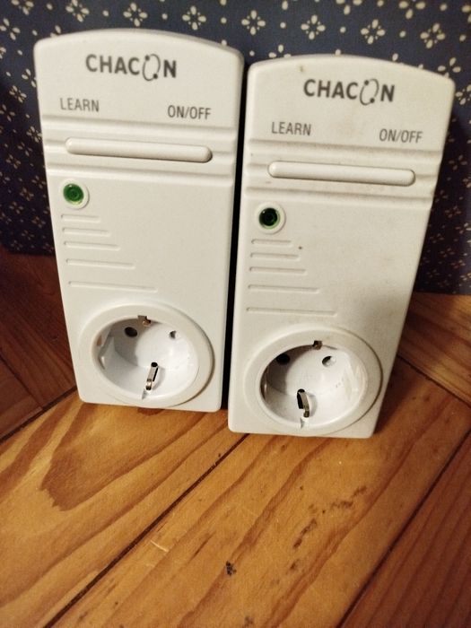 Tomadas para sistema Teach In RC402