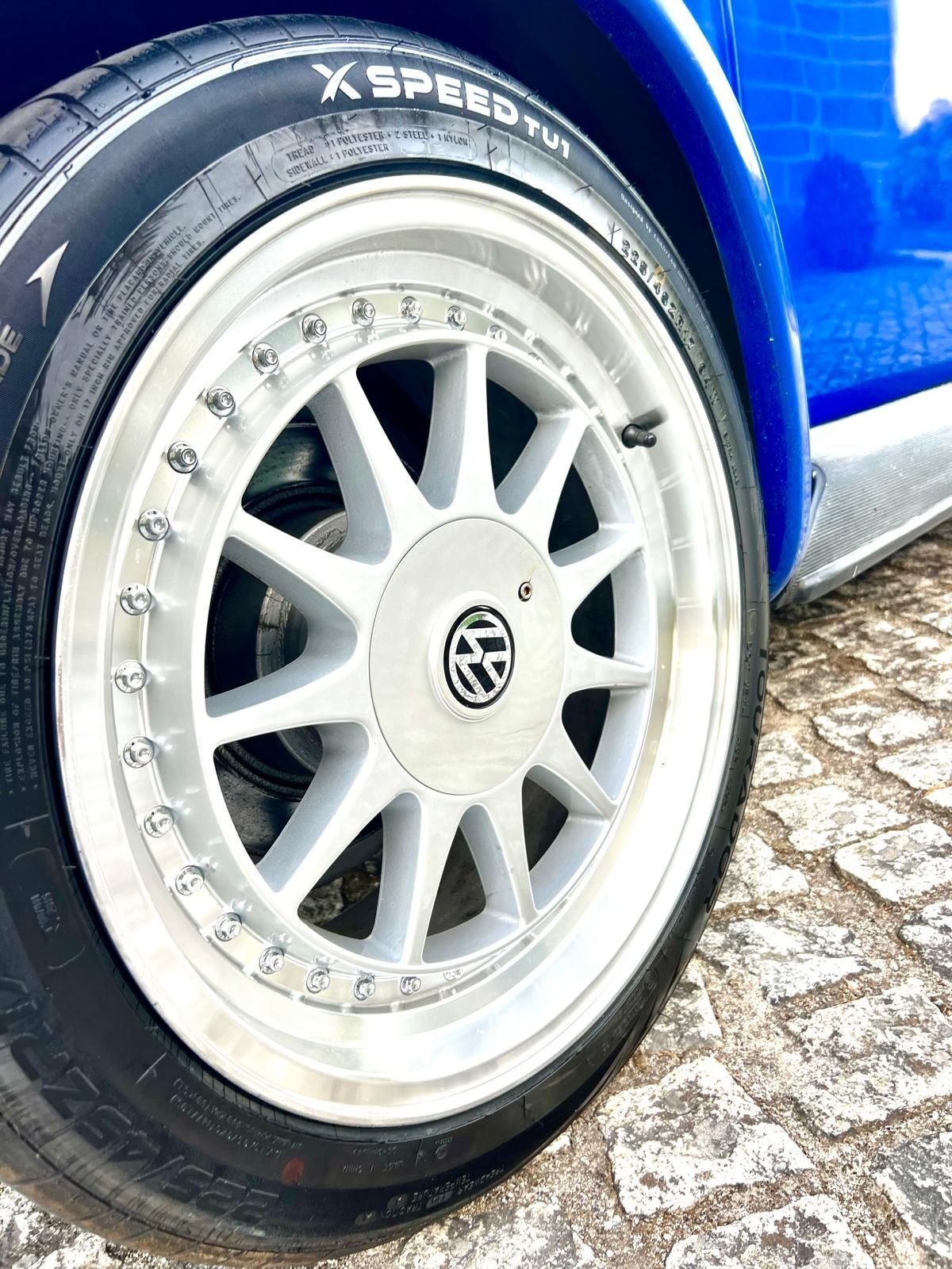 Vw carocha cabrio 1302 S