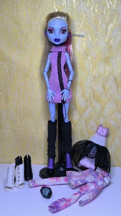 Монстер хай кюпід кетті Рошель ханні Венера джинафаєр твайла лагуна