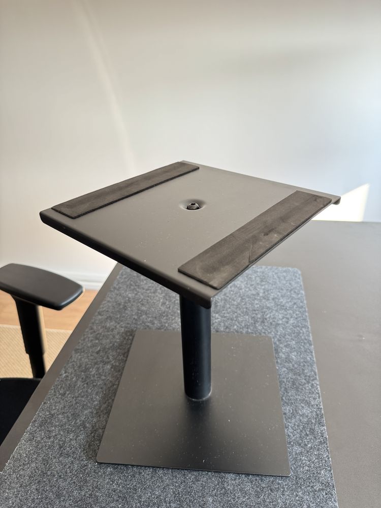Millenium Desktop Monitor Stand DM2