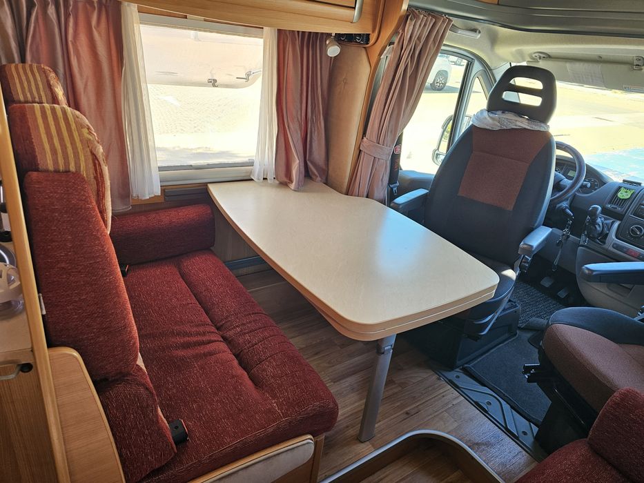 Autocarravana perfilata Chausson