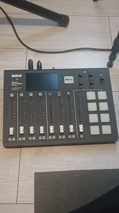 RodeCaster Pro mikser audio
