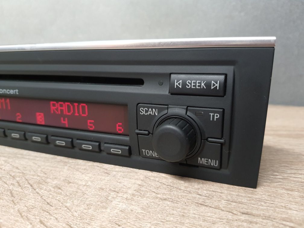 Radio samochodowe Audi Concert CD II A4 B6 / b7 + Kod bardzo Zadbane