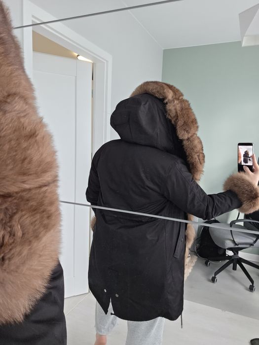 Płaszcz futrzany, futro z lisa polarnego