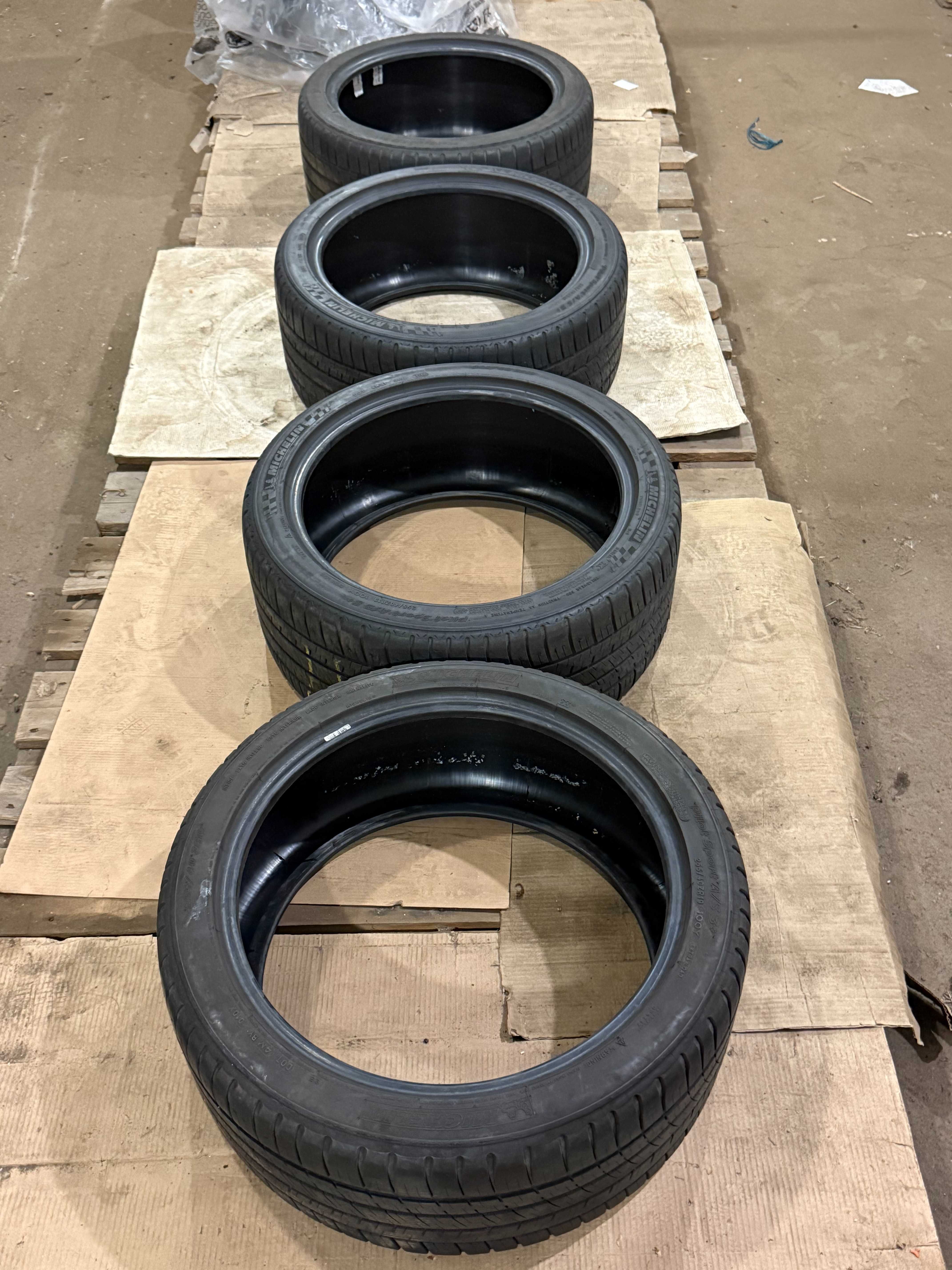 Резина 255/40 R19 Michelin Pilot Sport A/S 3+ 100Y — комплект 4шт