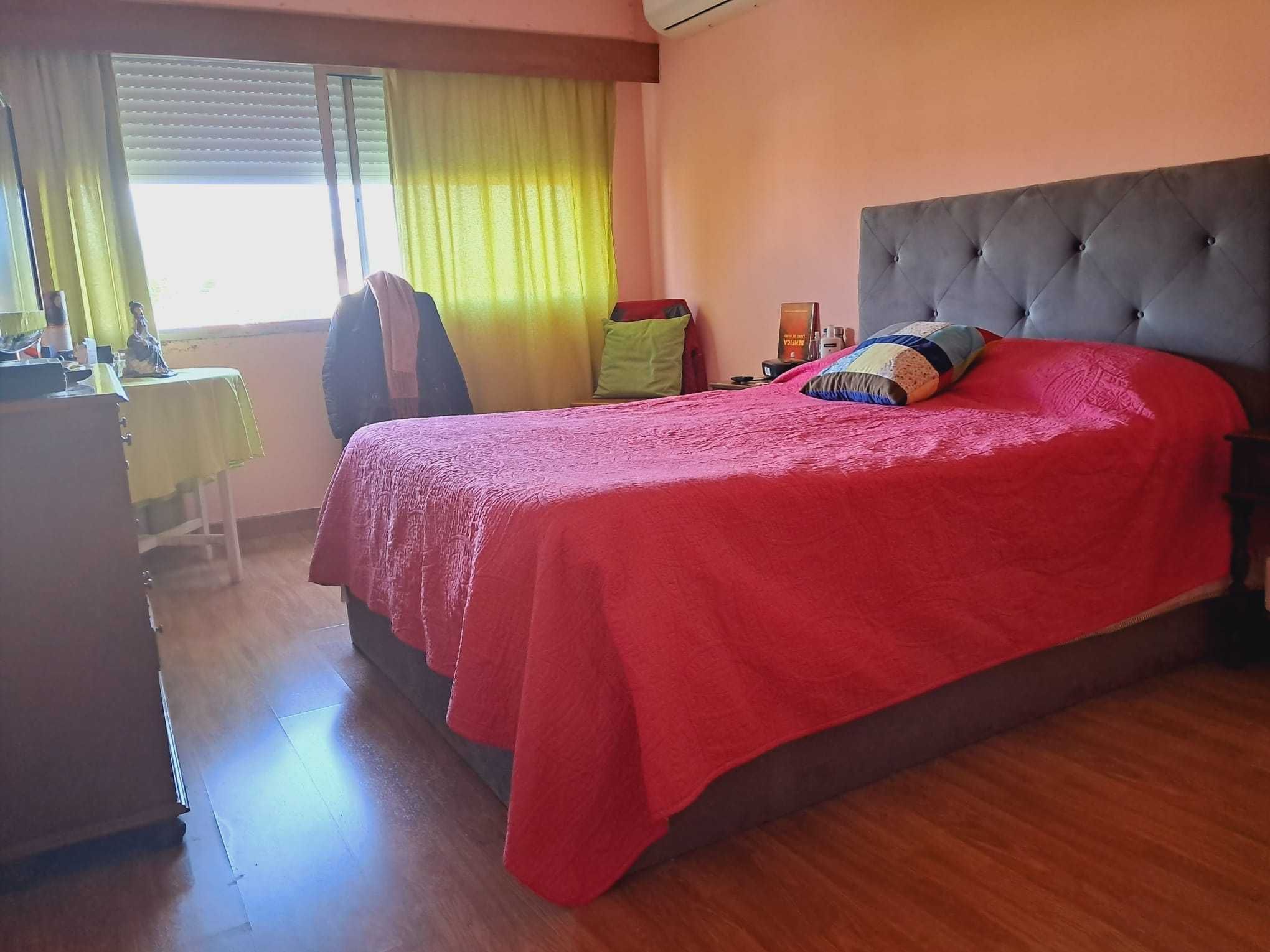 VENDE-SE Apartamento T4 no Centro da Mealhada