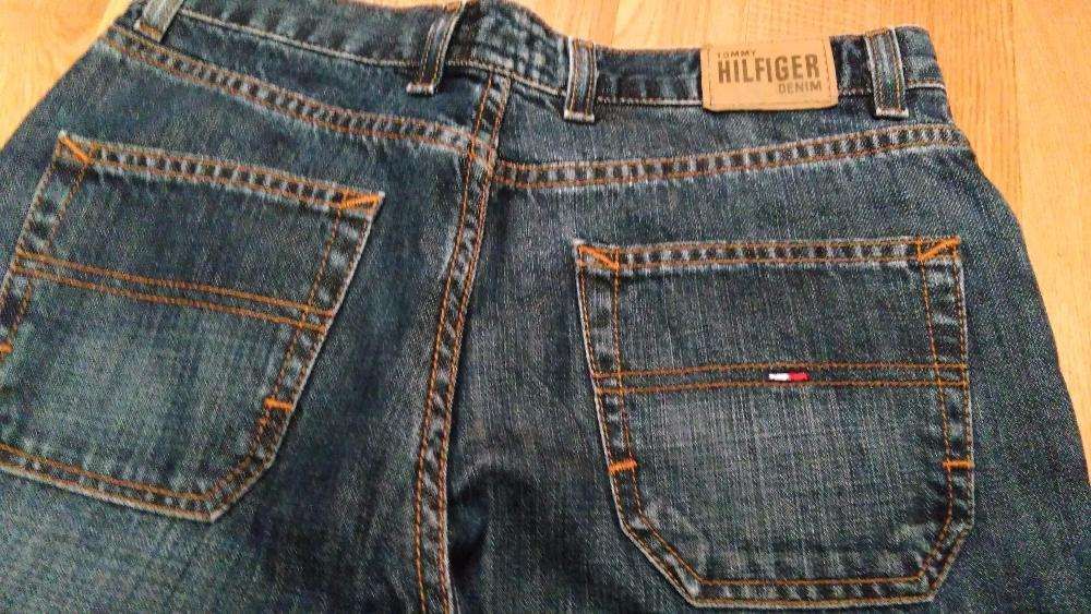OKAZJA Spodnie damskie Tommy Hilfiger
