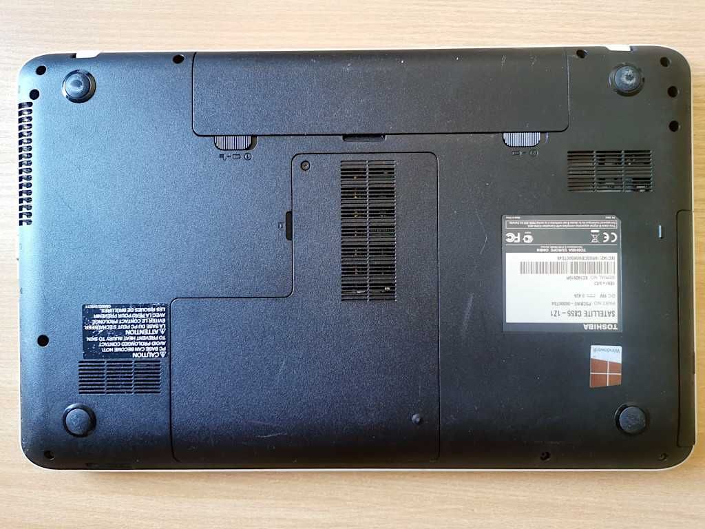 Toshiba Satellite C855-1Z1