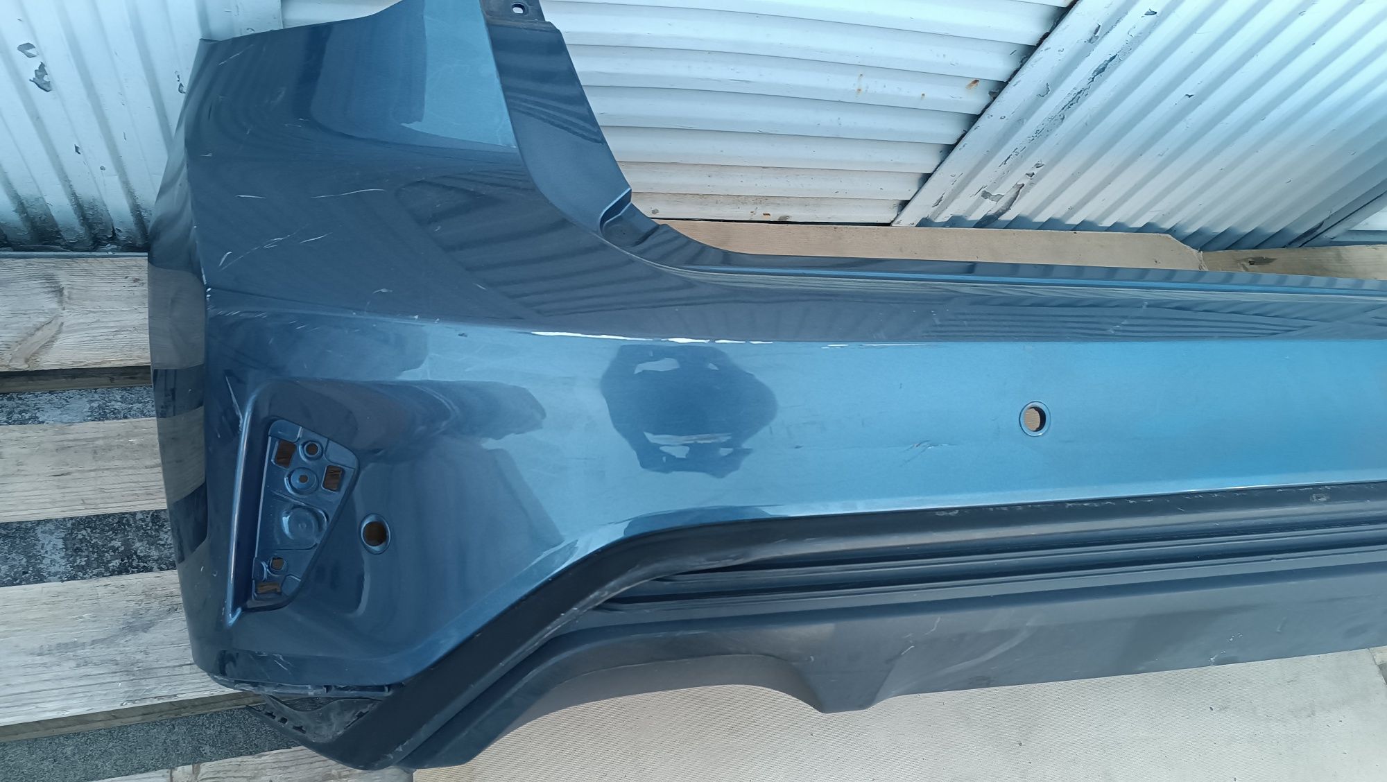 Vendo parachoque de trás Ford focus MK 4 ano 2018/23