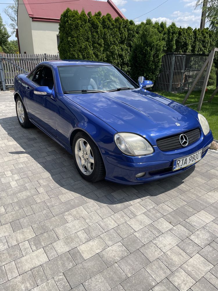 Mercedes SLK  320