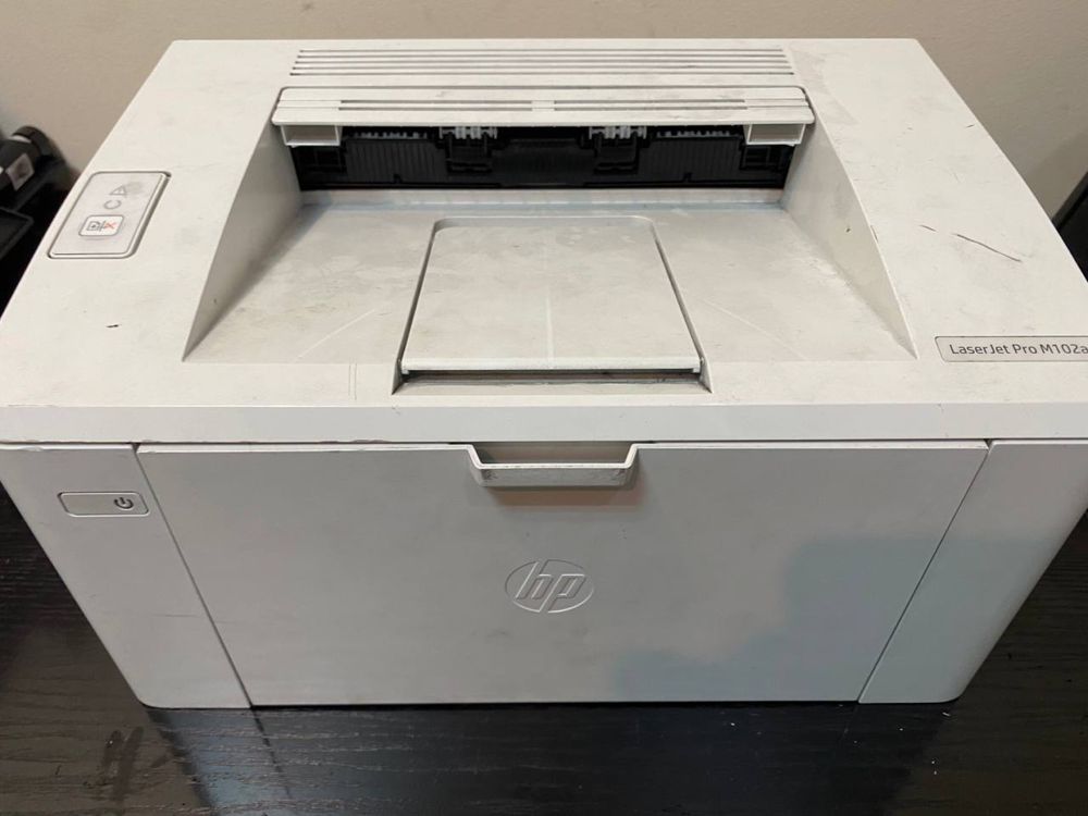 Продам hp m102a без верхнего картриджа в ошибке