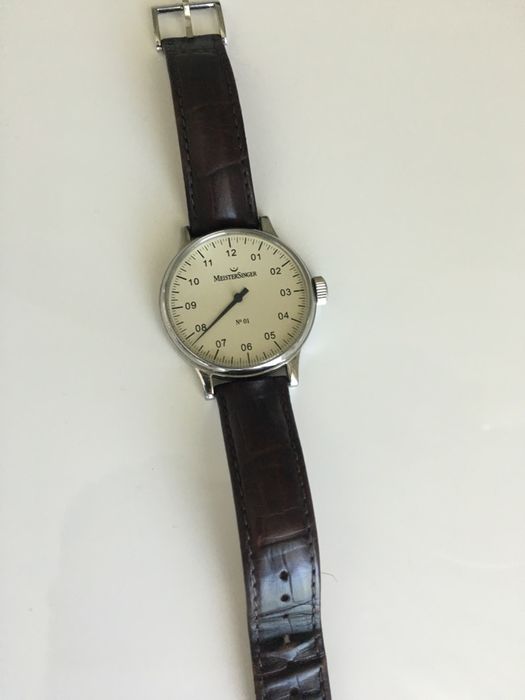 Relógio marca Meistersinger modelo N°1