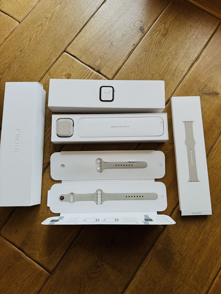 Apple Watch 4 44mm Stal Nierdzewna Złoty GPS + LTE