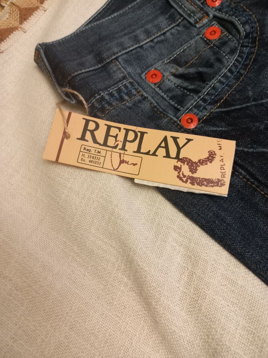 Продам нові  джинси жіночі фірми Replay