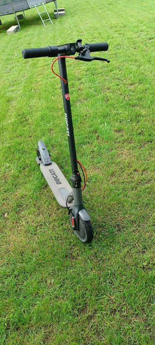 Hulajnoga elektryczna Ducati pro I evo