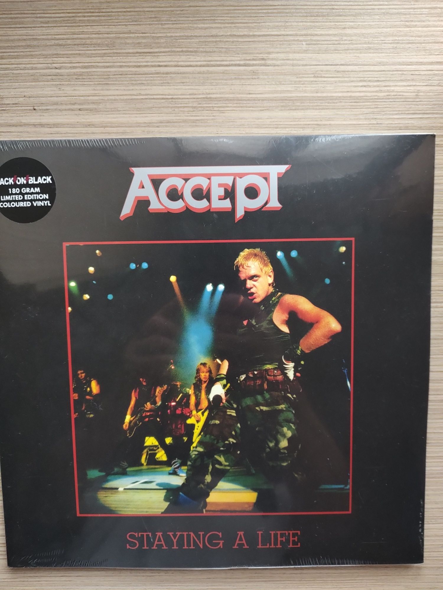 Ексклюзив, дві платівки,Accept "Staying A Life",НОВА