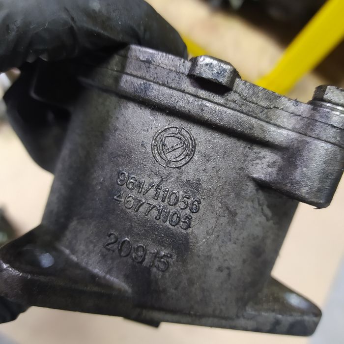 Вакуумний насос Fiat Doblo Brava Bravo Punto Stilo Idea 1.9 2.4 DIESEL