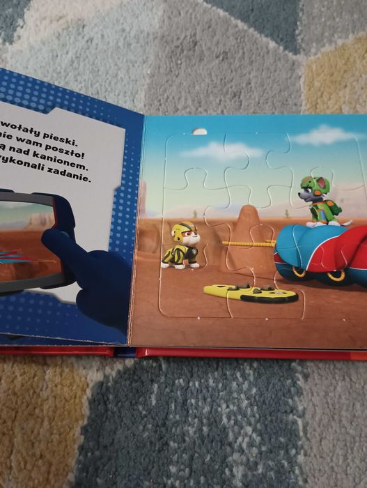Psi patrol - książka z puzzlami