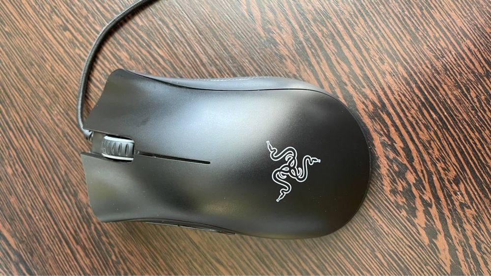 Razer DeathAdder Essential USB Black