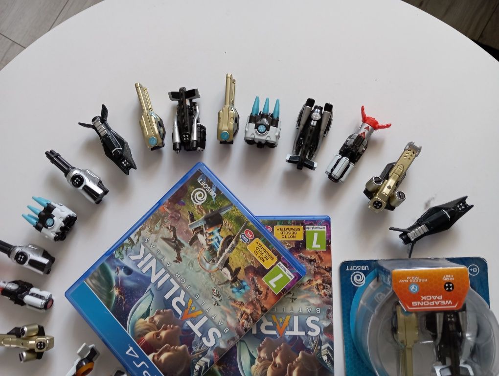 Ps 4 STARLING super gra i akcesoria okazja!!!