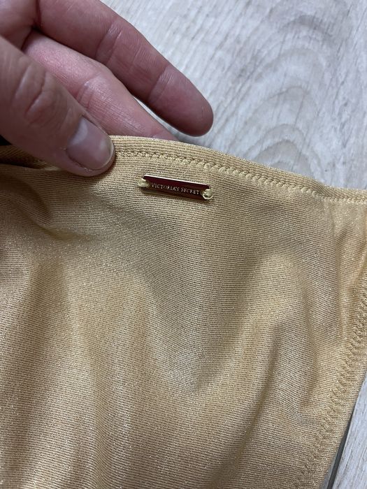 Купальник фірмовий Victoria’s secret  ліфчик чашка C/D , трусики S/M