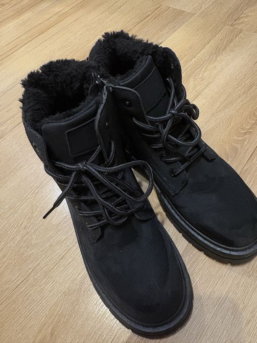 Buty zimowe ocieplane