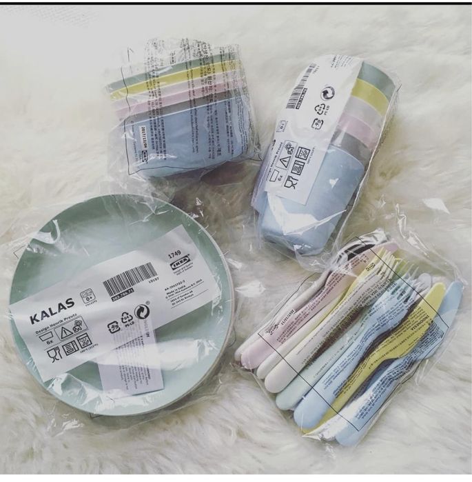 Детская пластиковая посуда в новых цветах . KALAS ІКЕА . В наличии .