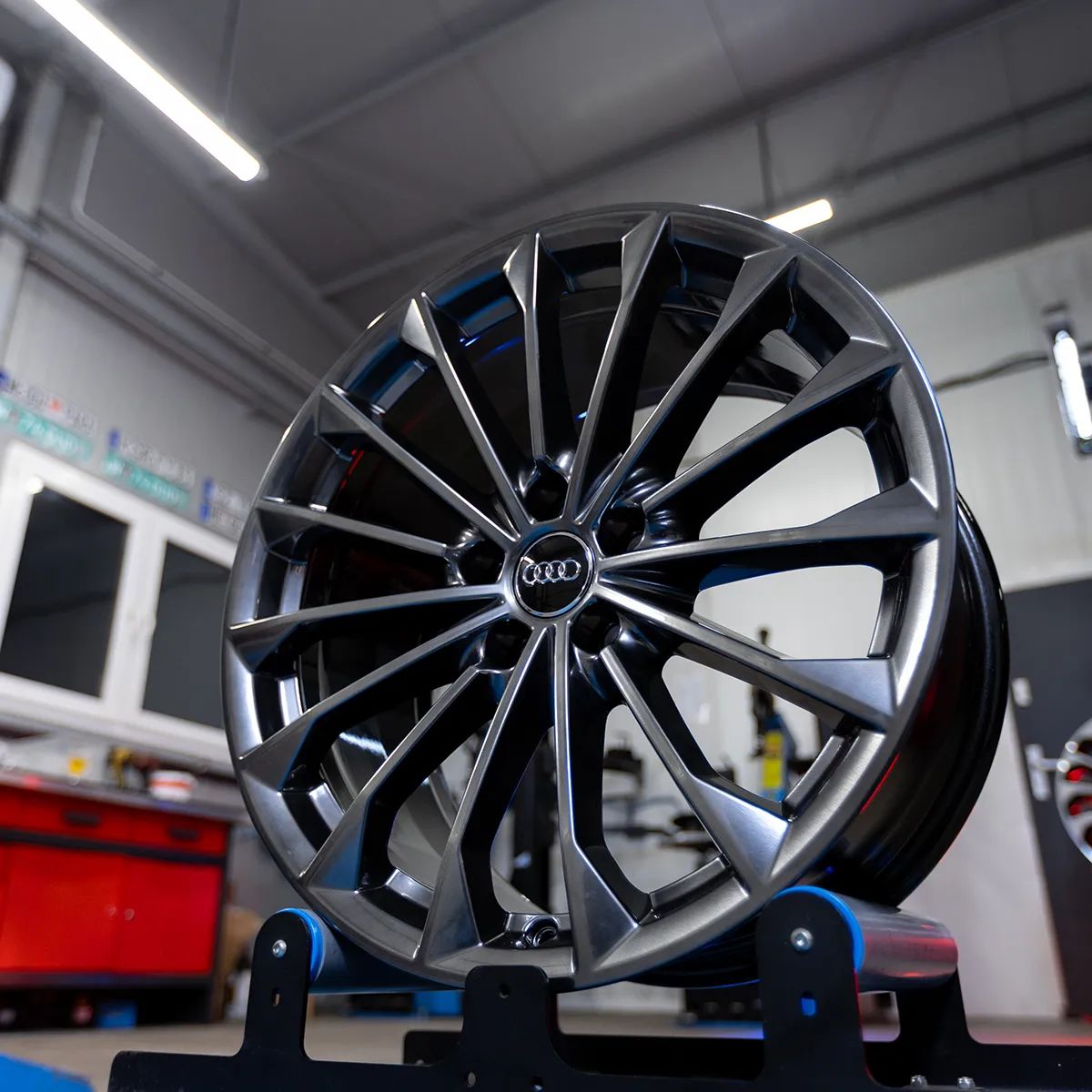 ORYGINALNE Felgi aluminiowe Audi 19" - A4 A5 A6 A7 A8 Q3 Q5 Q7