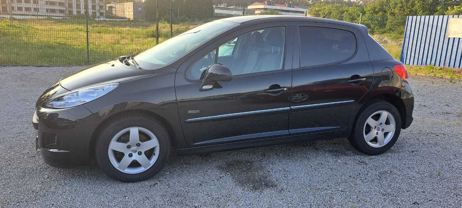 Peugeot 207 1.4 16V Se Sportium