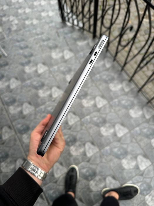 MacBook Air 13" M2 16ram 256ssd Space Gray MC7U4 ідеал 89%