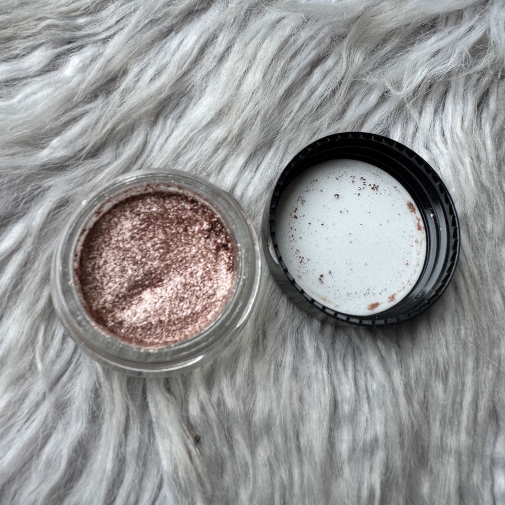 Pigment do powiek Illamasqua