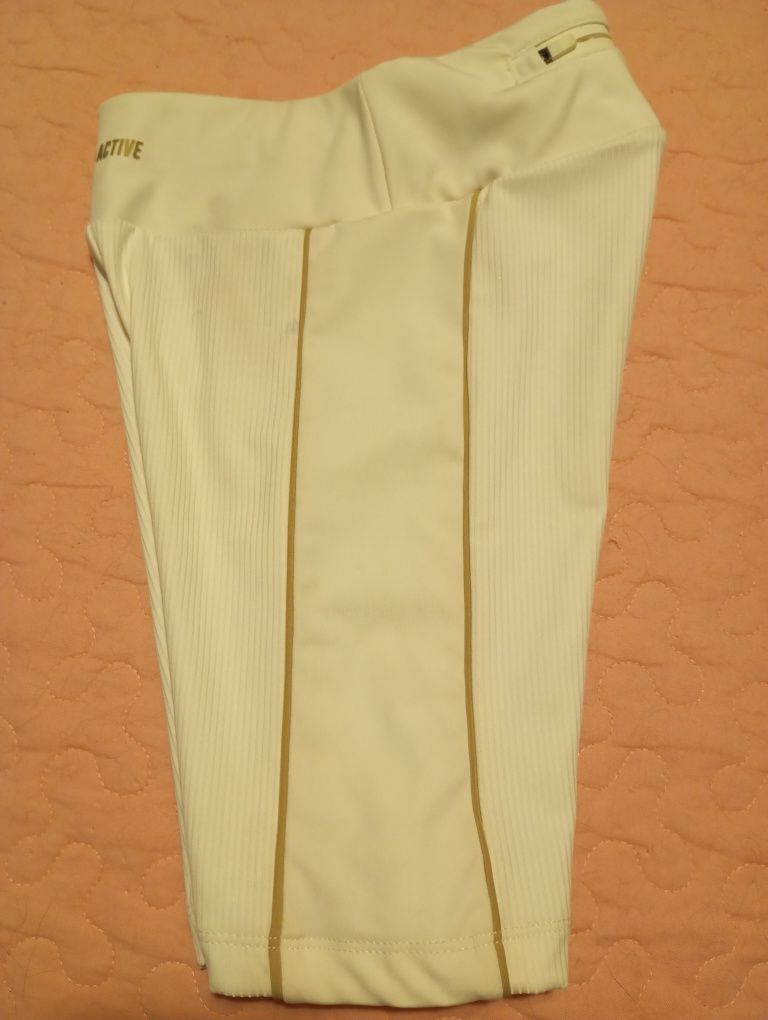 Calções desportivos Zara
