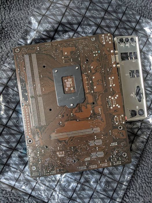 Материнська плата ASUS P8H61-M LX3 Plus R2.0