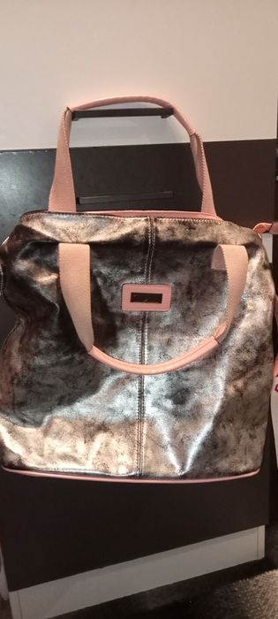 Damska torebka na ramię i na pasek