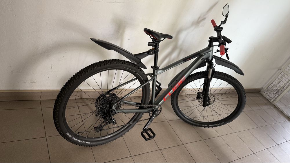 Rower CUBE ANALOG rozmiar M (18”)