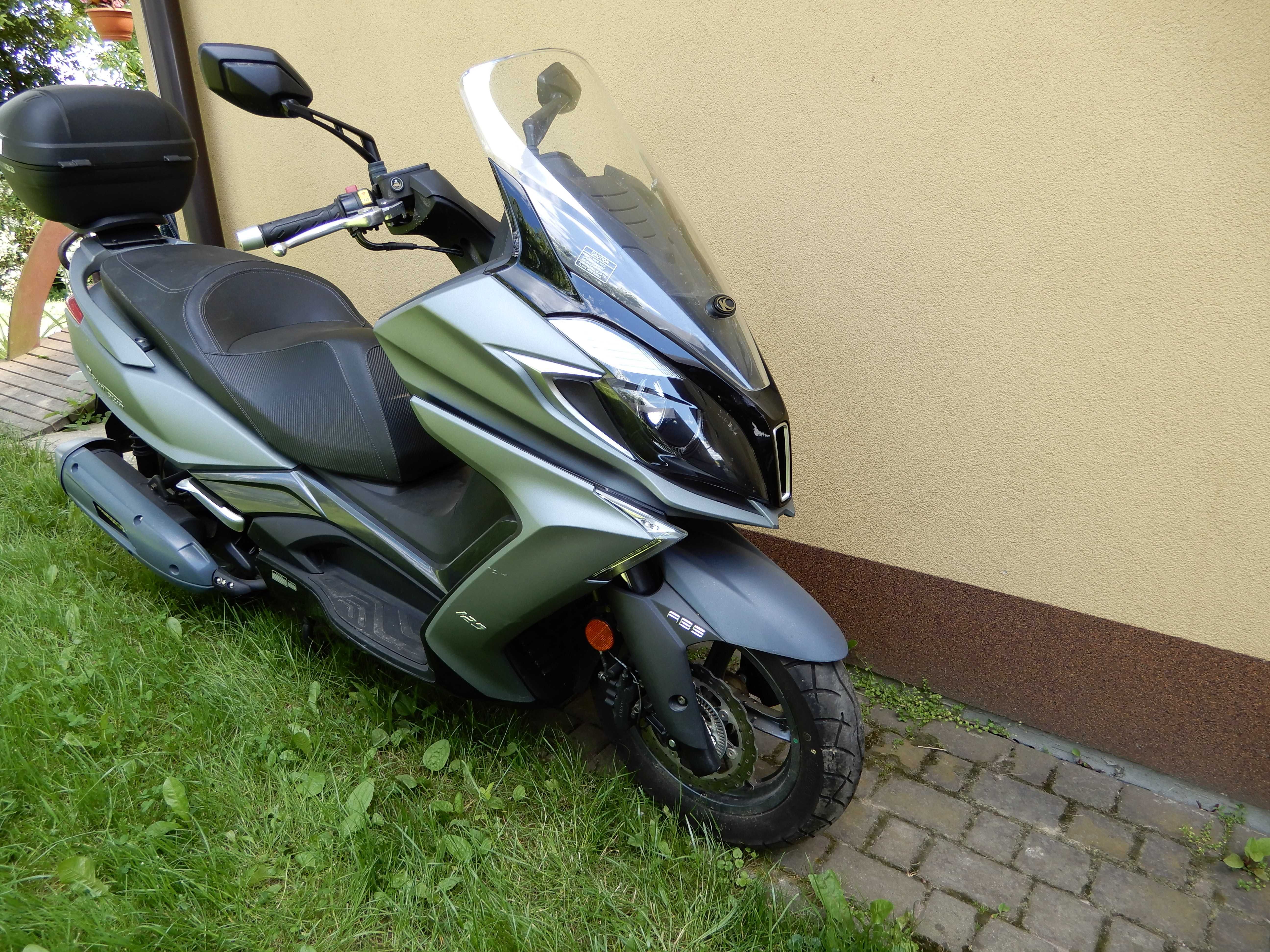 Skuter Kymco DownTown 125 4T (2100)km