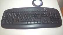 Teclado QWERT marca Logitech
