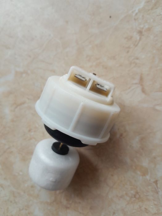 Кришка бачка гальмівного циліндра