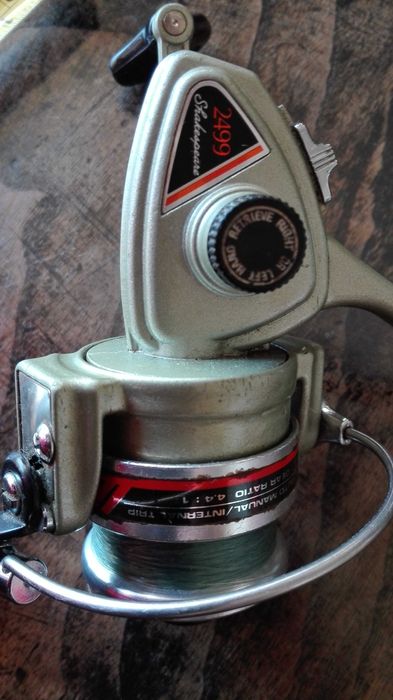 Conjunto de carretos antigos Luxor, Mitchell e Shakespeare.