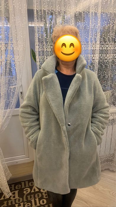 Хутряна шубка жіноча