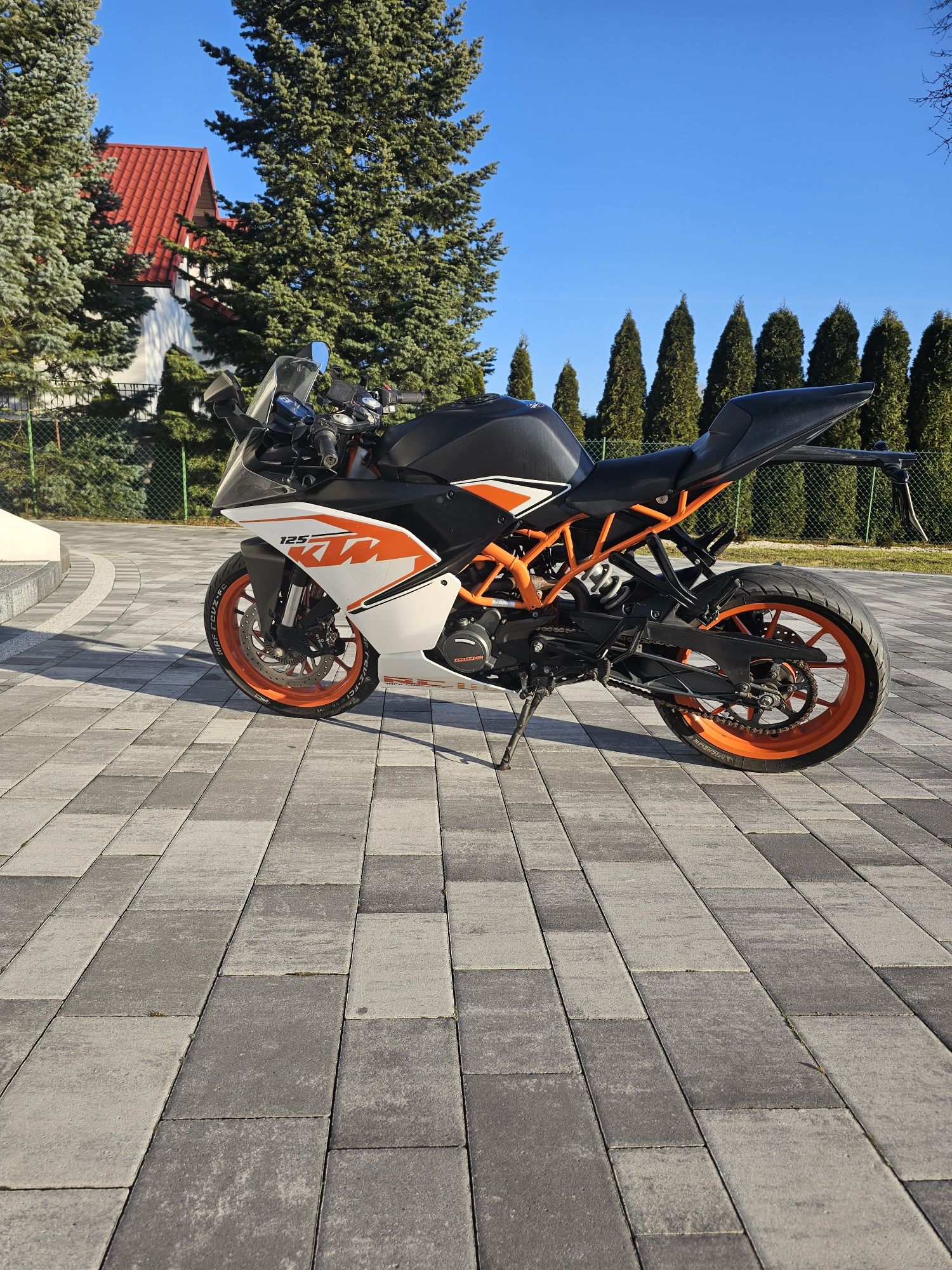 Ktm rc 125 (Duke,yfz,cbr,)