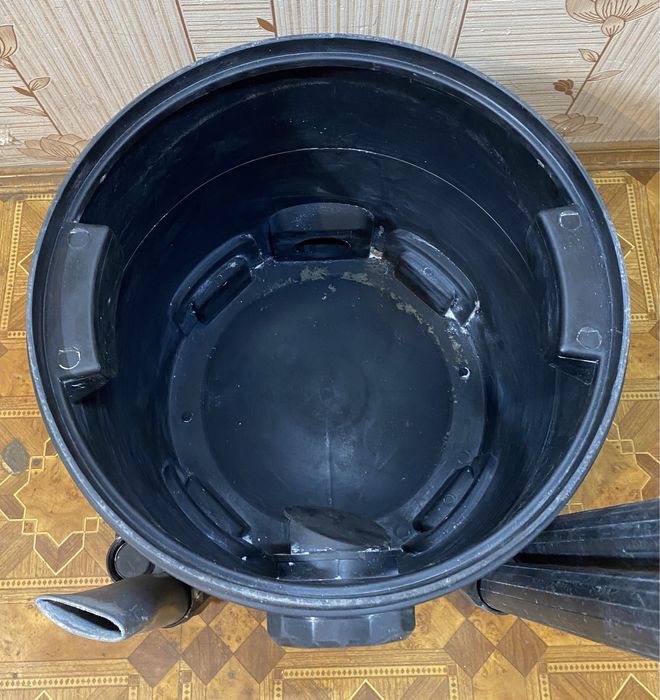 Промисловий пилосос → WALDBECK Lakeside Power на 1400 Вт. | 35 літрів.