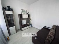 1кімн, біля Центру з ремонтом та меблями, новий будинок 25500у.о.
