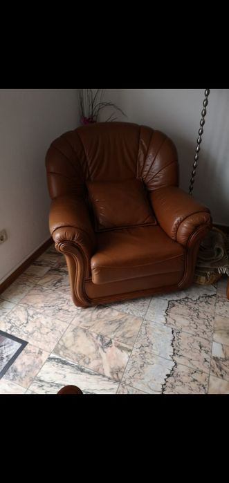 Sofá em pele verdadeira